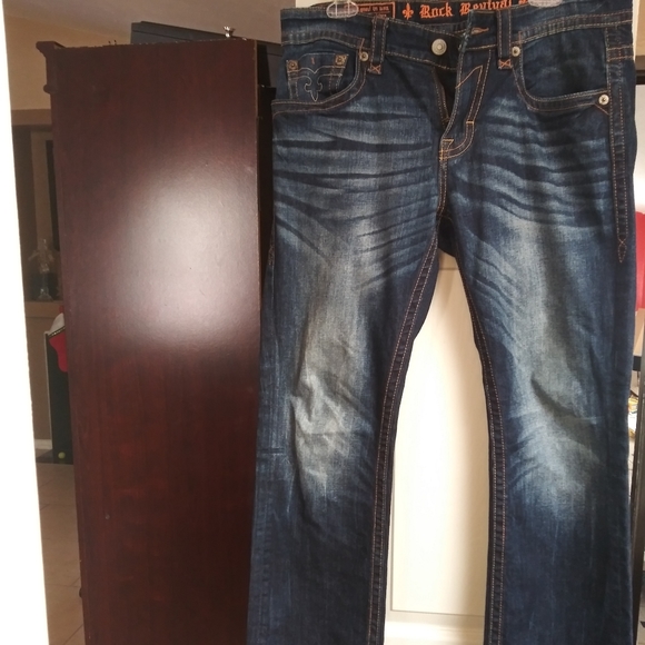 Rock Revival jeans - Picture 4 of 6